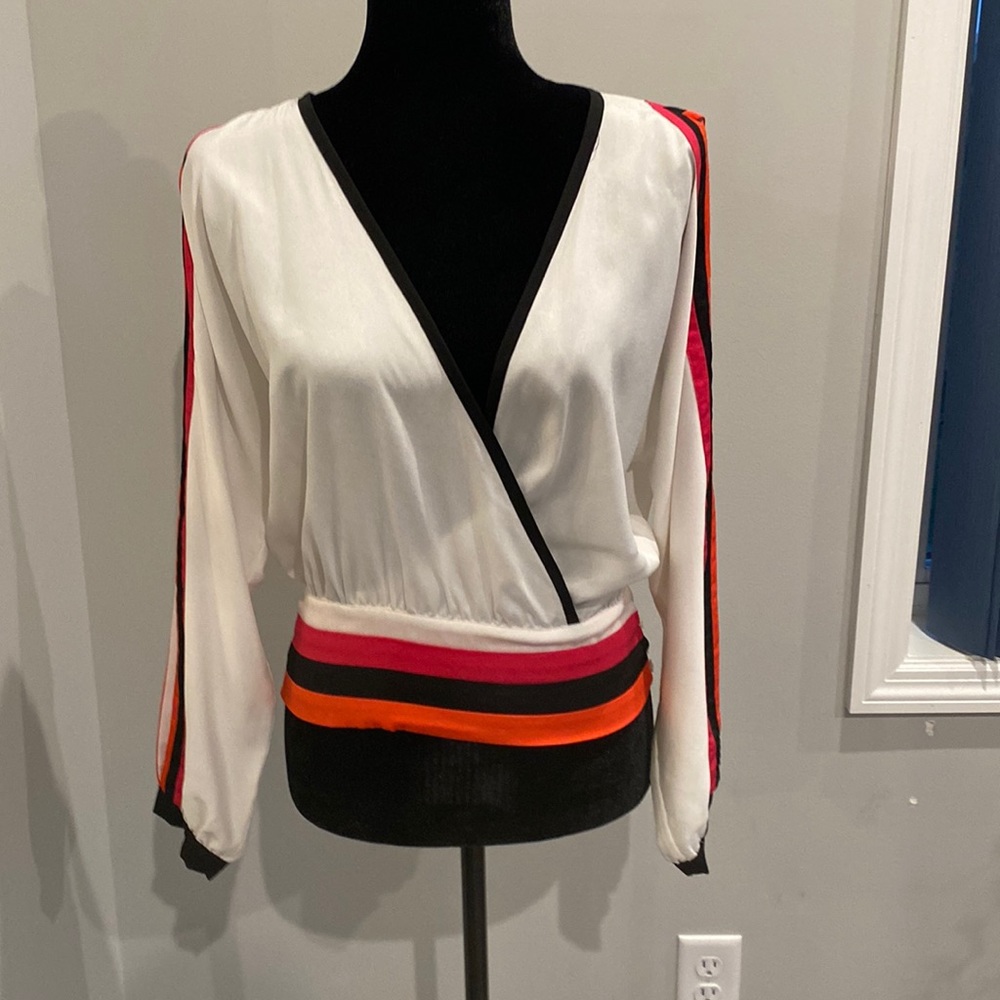 BEbe women’s size Small white pink black orange cut out sleeve blouse